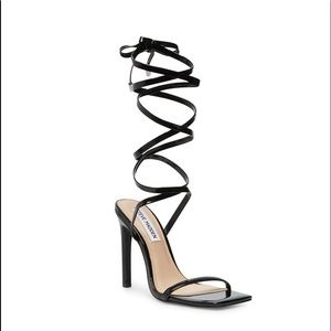 Steve Madden Uplift Patent Heel
